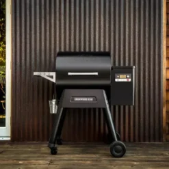 Barbecue à Pellets TRAEGER Ironwood 650 6 Barbecue à Pellets TRAEGER Ironwood 650 -Weber || Napoleon || Broil King Soldes barbecue a pellets traeger ironwood 650 noir 2